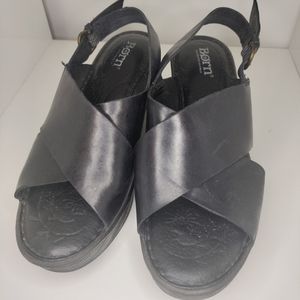 Born heeled sandals leather Size 6